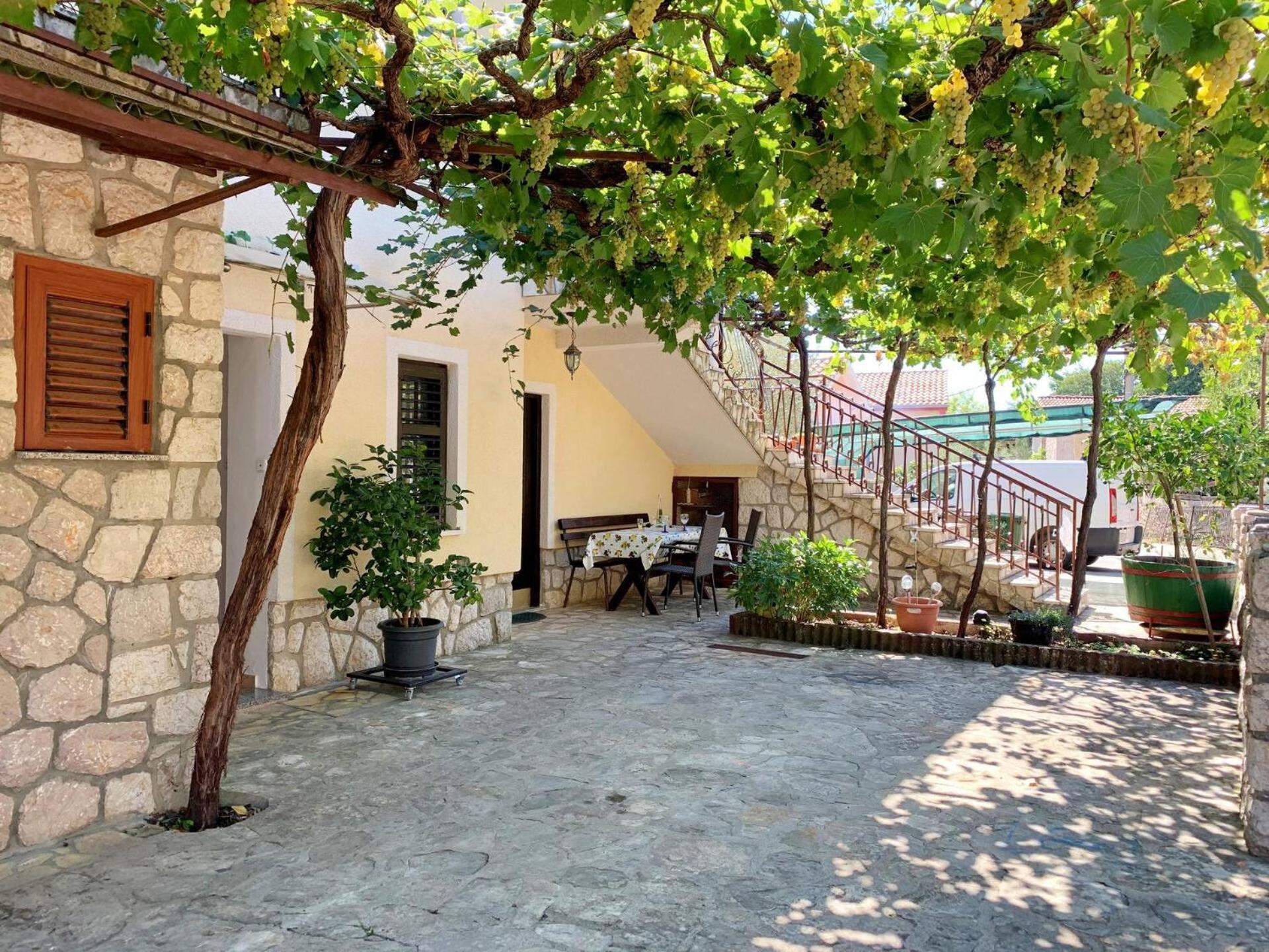 Apartments Santic Чизичі Екстер'єр фото